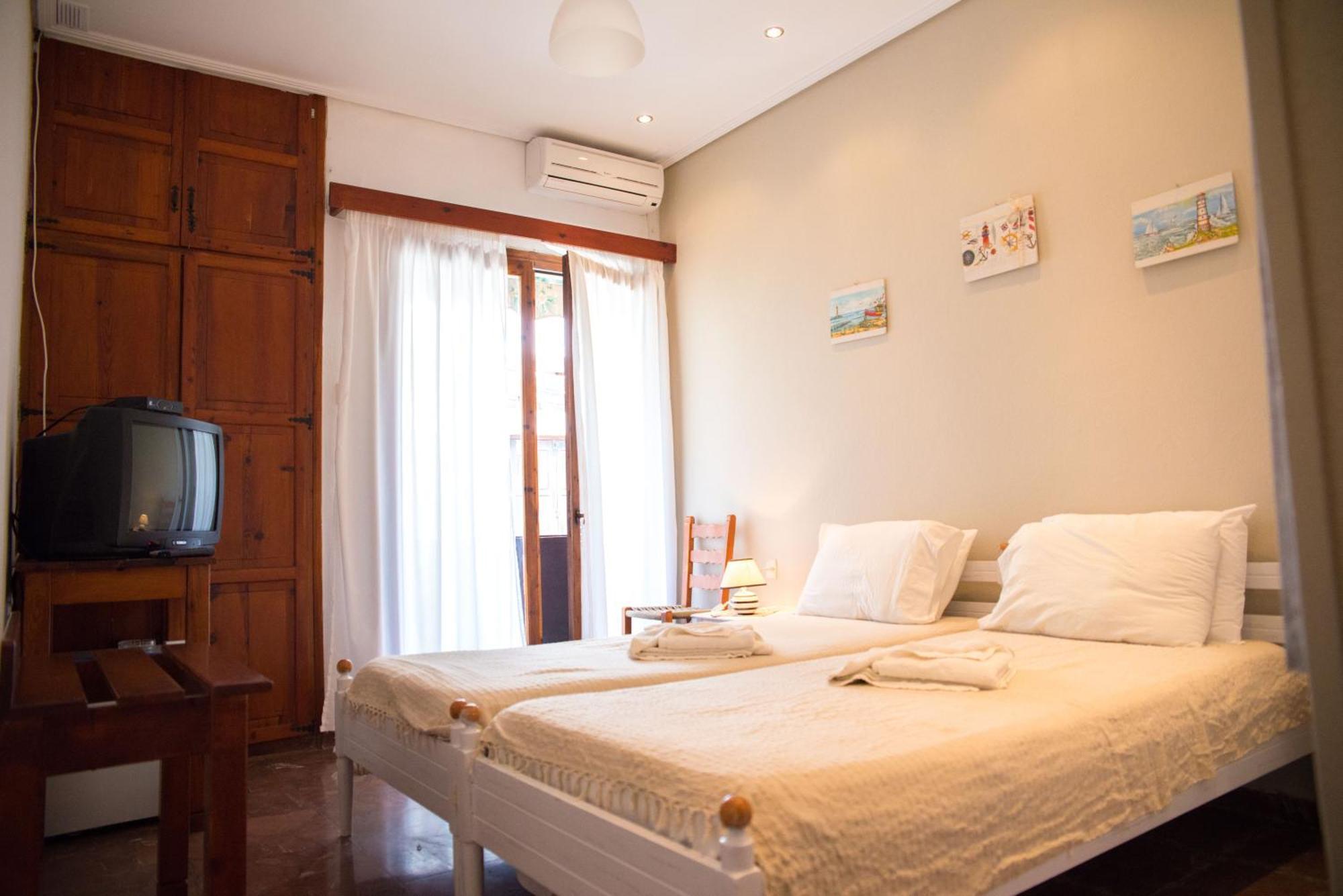 Olga Studios Áfissos Pokoj fotografie